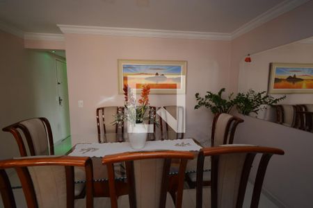 Apartamento para alugar com 74m², 3 quartos e 1 vagaSala de Jantar