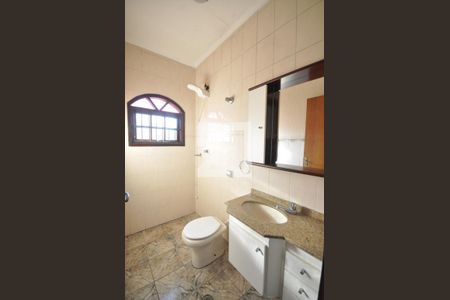 Casa à venda com 360m², 4 quartos e 10 vagasBanheiro da Suíte 2