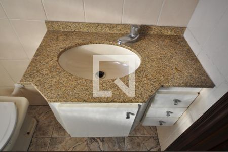 Casa à venda com 360m², 4 quartos e 10 vagasBanheiro da Suíte 2