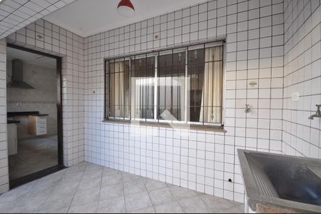 Casa à venda com 360m², 4 quartos e 10 vagasÁrea de Serviço