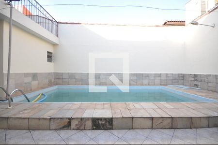 Casa à venda com 360m², 4 quartos e 10 vagasPiscina