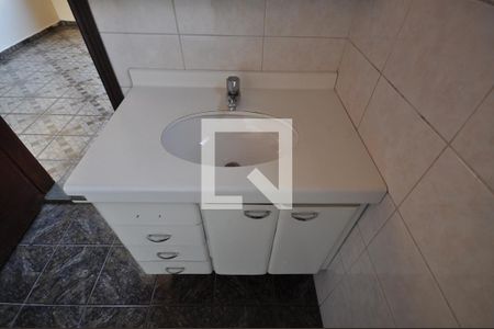 Casa à venda com 360m², 4 quartos e 10 vagasBanheiro da Suíte 3