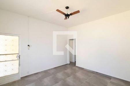 Sala de casa para alugar com 3 quartos, 80m² em Campo Grande, Rio de Janeiro