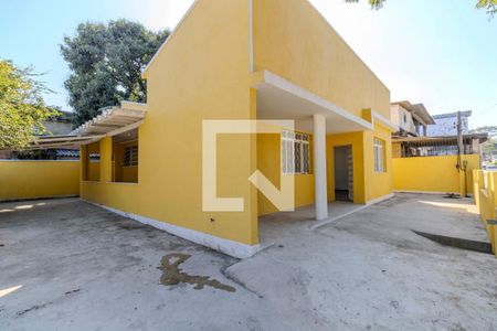 Casa para alugar com 80m², 3 quartos e 2 vagasQuintal