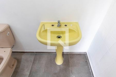 Casa para alugar com 80m², 3 quartos e 2 vagasBanheiro do Quarto 3