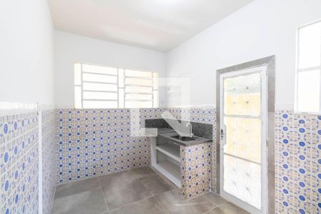 Casa para alugar com 80m², 3 quartos e 2 vagasCozinha