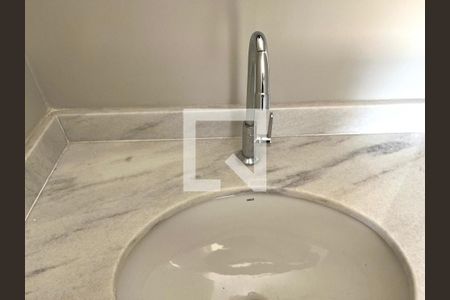 Apartamento à venda com 46m², 2 quartos e sem vaga Apartamento à venda com 46m², 2 quartos e sem vagaBanheiro