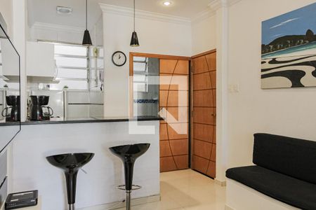 Sala de apartamento para alugar com 1 quarto, 40m² em Copacabana, Rio de Janeiro