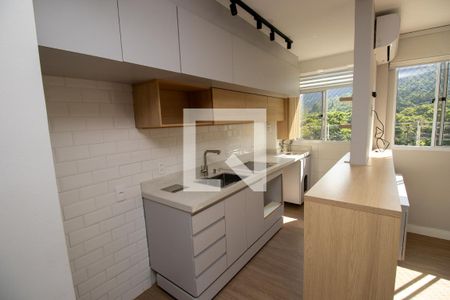 Apartamento para alugar com 44m², 2 quartos e 1 vaga Apartamento para alugar com 44m², 2 quartos e 1 vagaCozinha