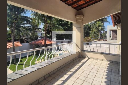 Casa de condomínio para alugar com 715m², 5 quartos e 4 vagas Casa de condomínio para alugar com 715m², 5 quartos e 4 vagasVaranda da Suite 2