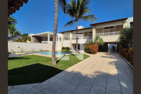 Casa de condomínio para alugar com 715m², 5 quartos e 4 vagas Casa de condomínio para alugar com 715m², 5 quartos e 4 vagasÁrea externa