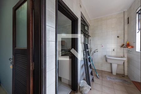Apartamento para alugar com 130m², 3 quartos e 1 vaga Apartamento para alugar com 130m², 3 quartos e 1 vagaÁrea de serviço