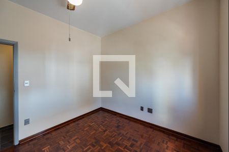 Apartamento para alugar com 130m², 3 quartos e 1 vaga Apartamento para alugar com 130m², 3 quartos e 1 vagaQuarto 2