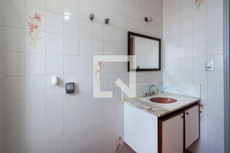 Apartamento para alugar com 130m², 3 quartos e 1 vaga Apartamento para alugar com 130m², 3 quartos e 1 vagaBanheiro