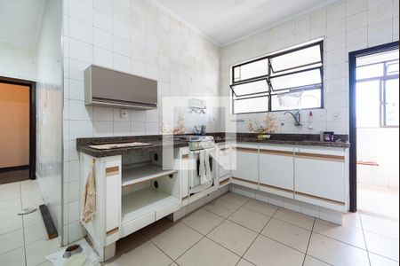 Apartamento para alugar com 130m², 3 quartos e 1 vaga Apartamento para alugar com 130m², 3 quartos e 1 vagaCozinha