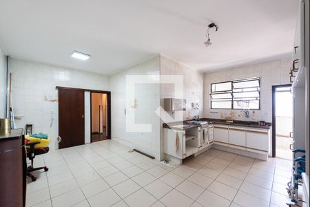 Apartamento para alugar com 130m², 3 quartos e 1 vaga Apartamento para alugar com 130m², 3 quartos e 1 vagaCozinha