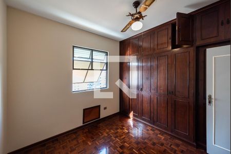Apartamento para alugar com 130m², 3 quartos e 1 vaga Apartamento para alugar com 130m², 3 quartos e 1 vagaQuarto 2