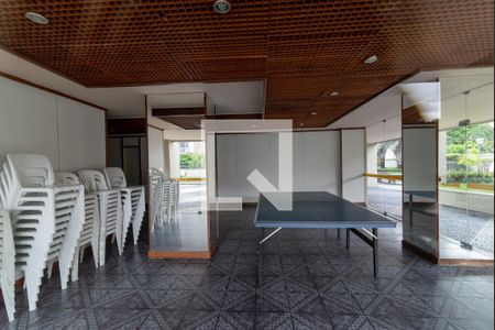 Apartamento para alugar com 54m², 2 quartos e 1 vagaÁrea comum - Salão de festas