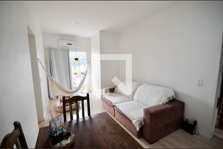 Sala de apartamento para alugar com 2 quartos, 53m² em Vila Isabel, Rio de Janeiro