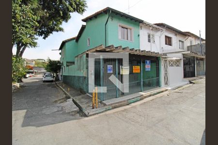 Casa à venda com 84m², 3 quartos e 2 vagas Casa à venda com 84m², 3 quartos e 2 vagasFachada com plaquinha