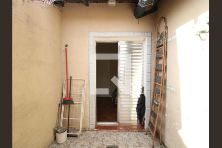 Casa à venda com 84m², 3 quartos e 2 vagasVaranda do Quarto 2