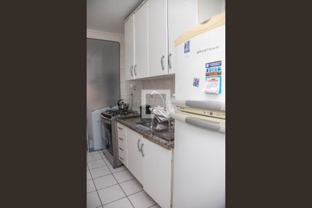 Apartamento à venda com 65m², 2 quartos e 1 vaga Apartamento à venda com 65m², 2 quartos e 1 vagaCozinha