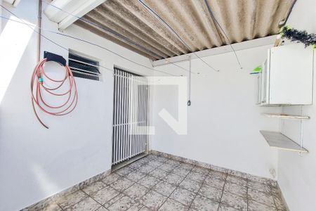 Casa para alugar com 155m², 3 quartos e 2 vagas Casa para alugar com 155m², 3 quartos e 2 vagasQuintal