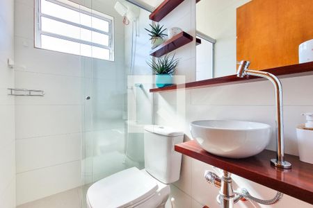 Casa para alugar com 155m², 3 quartos e 2 vagas Casa para alugar com 155m², 3 quartos e 2 vagasBanheiro da Suíte 1