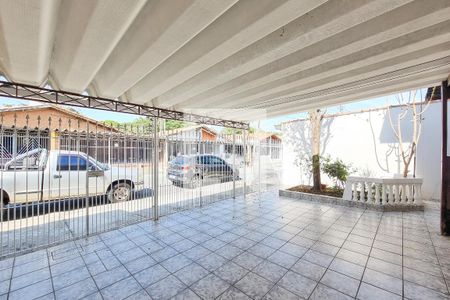 Casa para alugar com 155m², 3 quartos e 2 vagas Casa para alugar com 155m², 3 quartos e 2 vagasGaragem