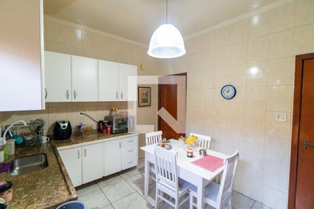 Apartamento à venda com 152m², 3 quartos e sem vagaCozinha