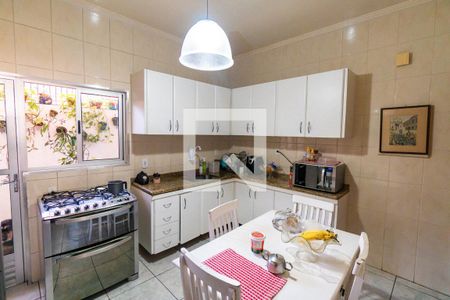 Apartamento à venda com 152m², 3 quartos e sem vagaCozinha