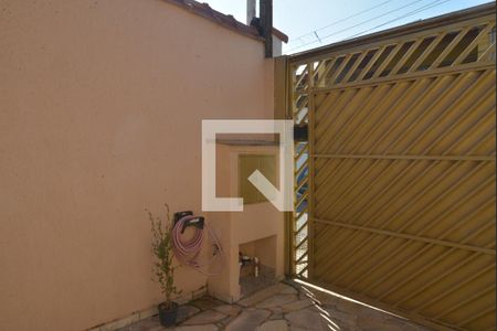 Casa para alugar com 145m², 2 quartos e sem vagaÁrea externa 