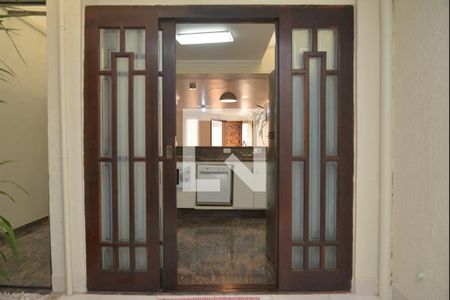 Casa para alugar com 145m², 2 quartos e sem vagaÁrea externa 