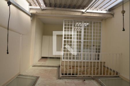 Casa para alugar com 145m², 2 quartos e sem vagaÁrea de serviço 