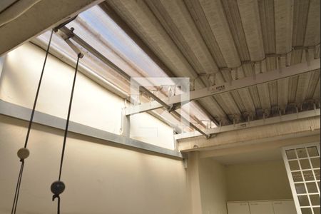 Casa para alugar com 145m², 2 quartos e sem vagaÁrea de serviço 