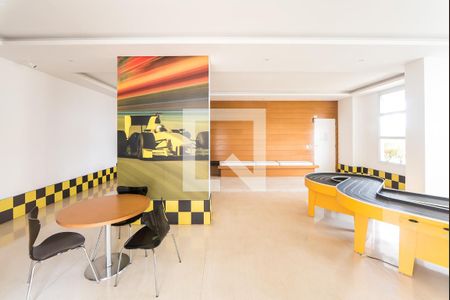 Apartamento para alugar com 107m², 3 quartos e 2 vagas Apartamento para alugar com 107m², 3 quartos e 2 vagasÁrea comum - salao de jogos
