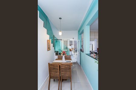 Casa à venda com 230m², 4 quartos e 2 vagasCopa- edícula