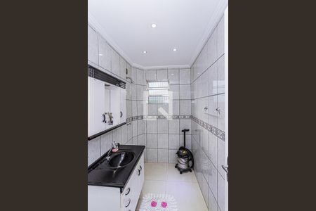 Casa à venda com 230m², 4 quartos e 2 vagasBanheiro