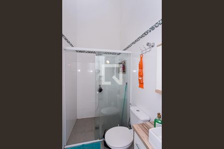 Casa à venda com 230m², 4 quartos e 2 vagasBanheiro suite