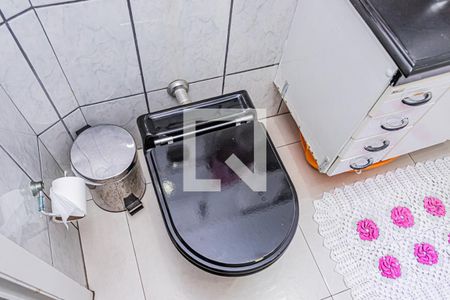 Casa à venda com 230m², 4 quartos e 2 vagasBanheiro