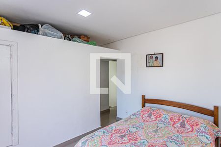 Casa à venda com 230m², 4 quartos e 2 vagasQuarto