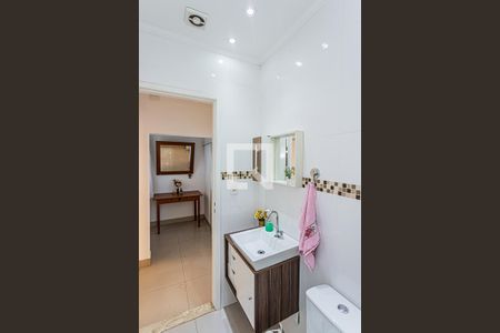 Casa à venda com 230m², 4 quartos e 2 vagasBanheiro - edícula