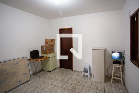 Casa para alugar com 250m², 4 quartos e 2 vagas