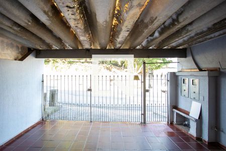 Casa para alugar com 250m², 4 quartos e 2 vagas