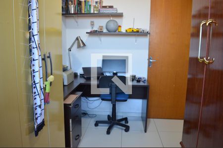 Casa de condomínio à venda com 67m², 2 quartos e 1 vagaQuarto 2