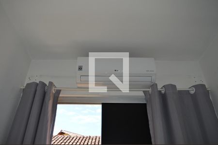 Casa de condomínio à venda com 67m², 2 quartos e 1 vagaQuarto 1