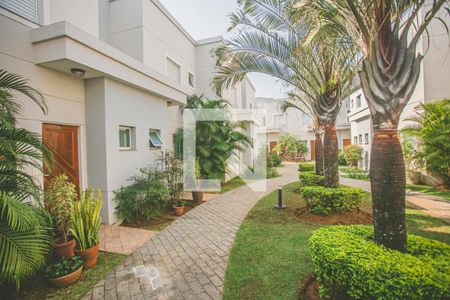 Casa de condomínio para alugar com 130m², 3 quartos e 2 vagasFachada da casa