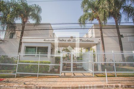 Casa de condomínio para alugar com 130m², 3 quartos e 2 vagasFachada