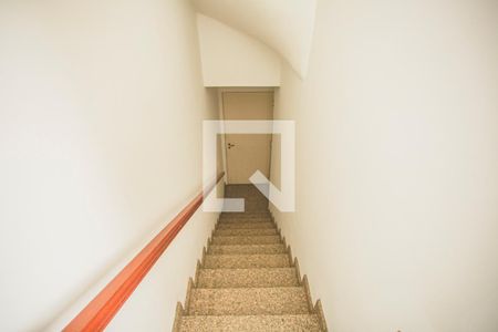 Casa de condomínio para alugar com 130m², 3 quartos e 2 vagasEscadas - Garagem