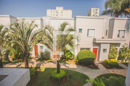 Casa de condomínio para alugar com 130m², 3 quartos e 2 vagasVista